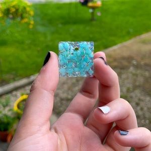 Custom resin necklaces,earrings,coasters etc!